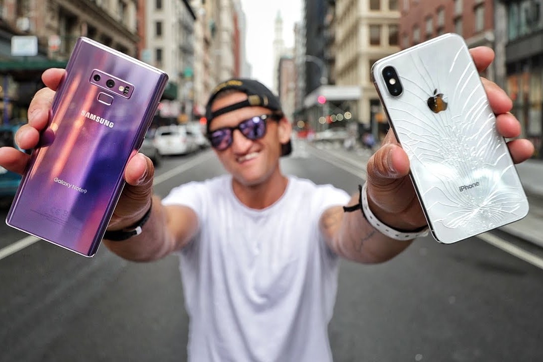 Casey Neistat iPhone X vs Galaxy Note 9