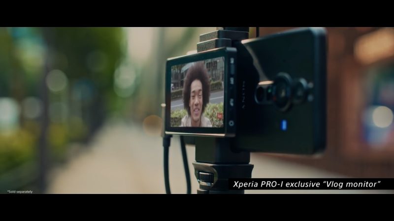 smartphone video sony vlog monitor